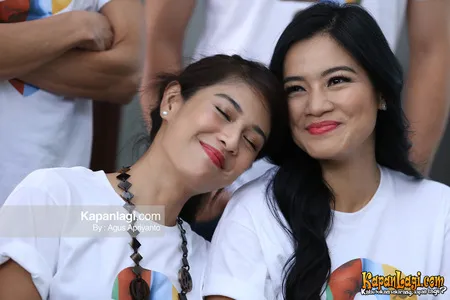 Foto Dian Sastrowardoyo