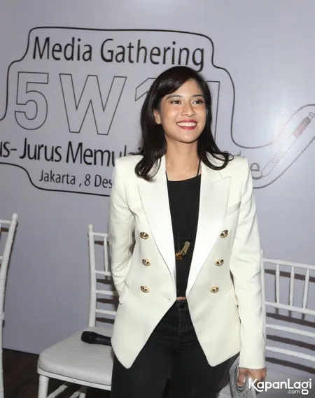Foto Dian Sastrowardoyo