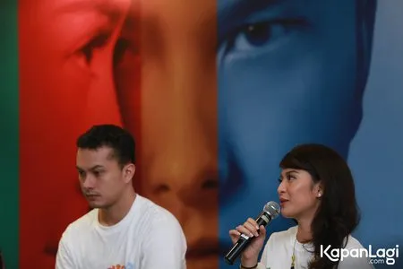 Foto Dian Sastrowardoyo