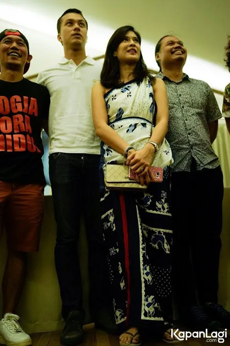 Foto Dian Sastrowardoyo