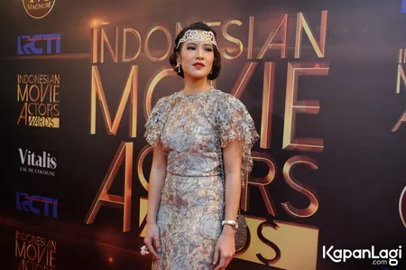 Foto Dian Sastrowardoyo