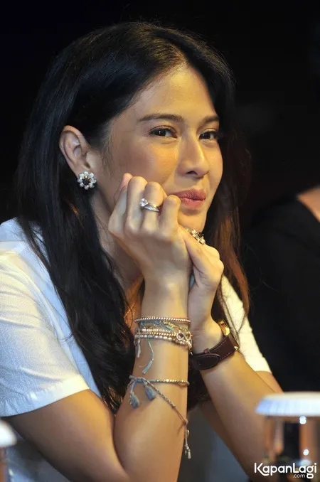 Foto Dian Sastrowardoyo