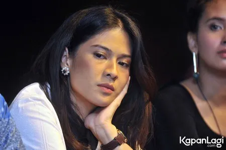 Foto Dian Sastrowardoyo