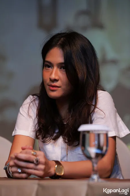 Foto Dian Sastrowardoyo