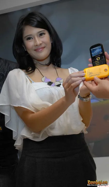 Foto Dian Sastrowardoyo