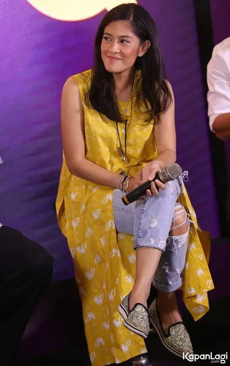 Foto Dian Sastrowardoyo