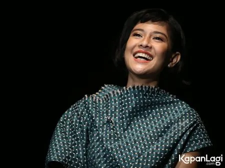 Foto Dian Sastrowardoyo