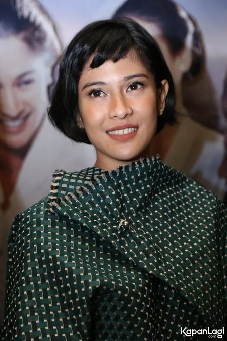 Foto Dian Sastrowardoyo