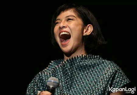 Foto Dian Sastrowardoyo