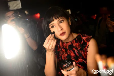 Foto Dian Sastrowardoyo