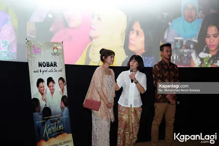 Foto Dian Sastrowardoyo