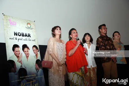 Foto Dian Sastrowardoyo