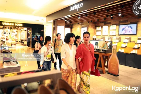 Foto Dian Sastrowardoyo