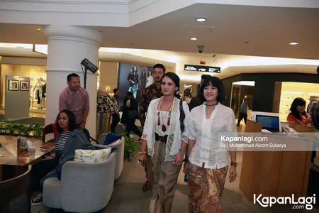 Foto Dian Sastrowardoyo