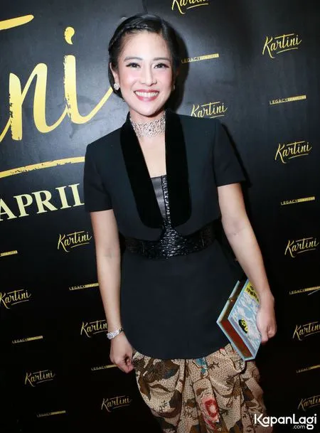 Foto Dian Sastrowardoyo