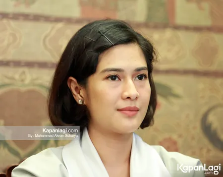 Foto Dian Sastrowardoyo