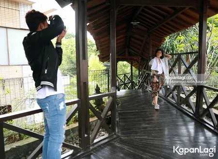 Foto Dian Sastrowardoyo