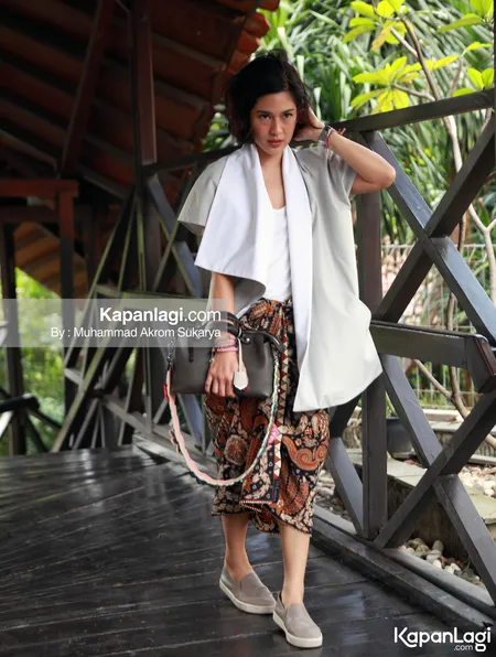 Foto Dian Sastrowardoyo