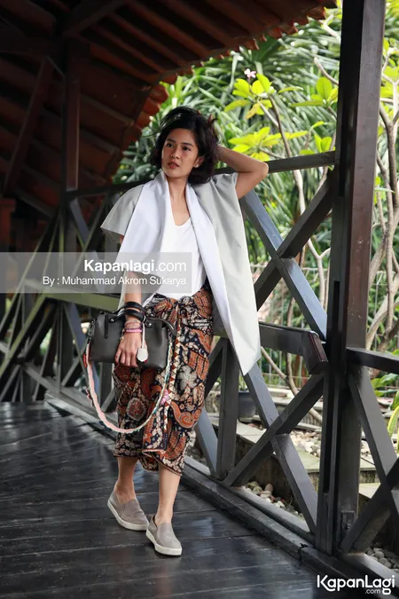 Foto Dian Sastrowardoyo