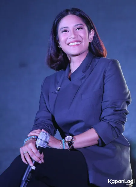 Foto Dian Sastrowardoyo