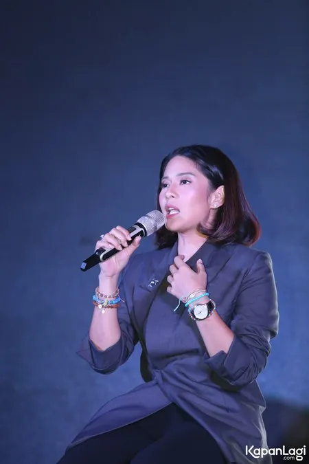 Foto Dian Sastrowardoyo