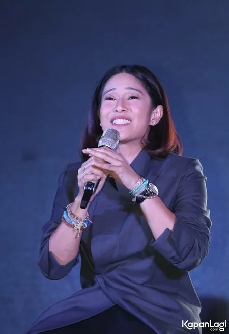 Foto Dian Sastrowardoyo