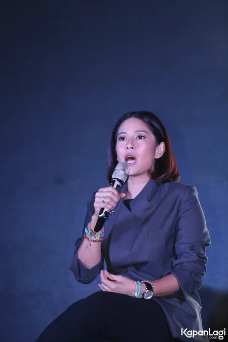 Foto Dian Sastrowardoyo