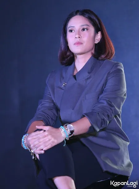 Foto Dian Sastrowardoyo