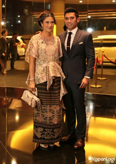Foto Dian Sastrowardoyo