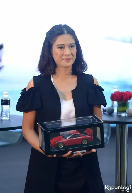 Foto Dian Sastrowardoyo