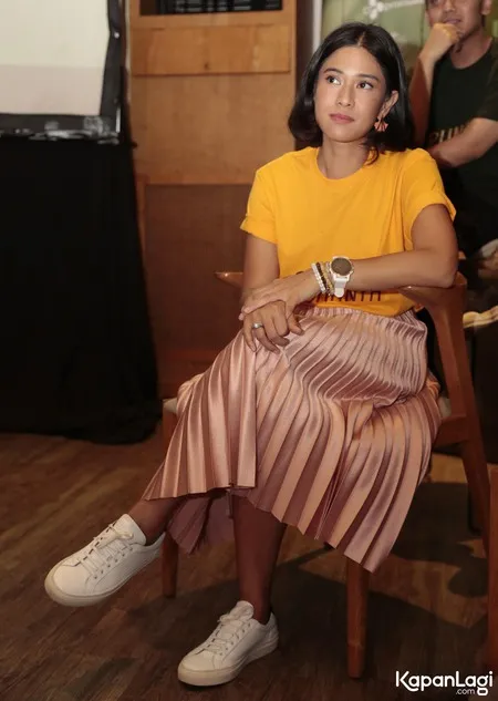 Foto Dian Sastrowardoyo