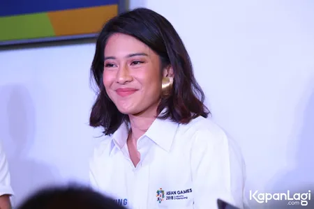 Foto Dian Sastrowardoyo