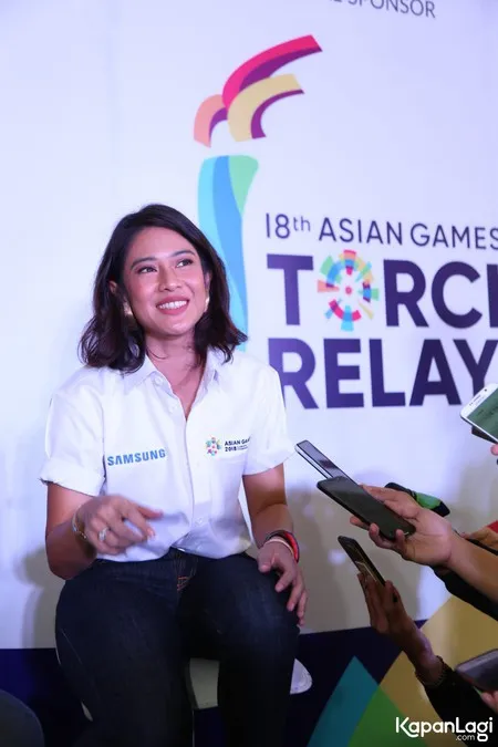 Foto Dian Sastrowardoyo