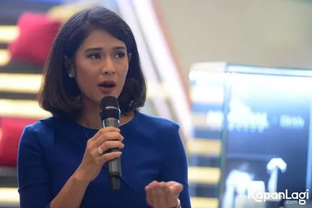 Foto Dian Sastrowardoyo