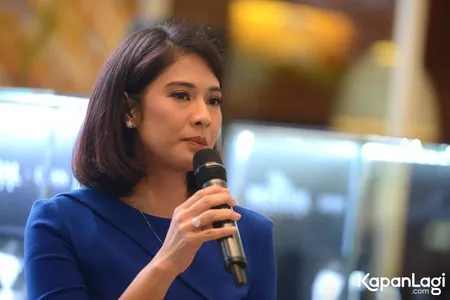 Foto Dian Sastrowardoyo