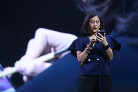 Foto Dian Sastrowardoyo