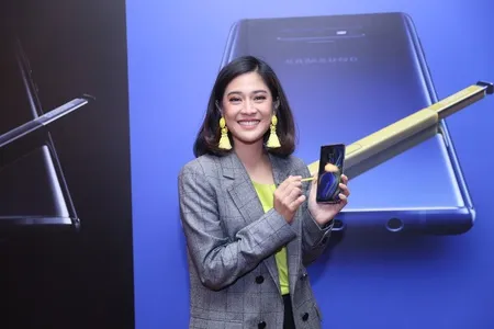 Foto Dian Sastrowardoyo