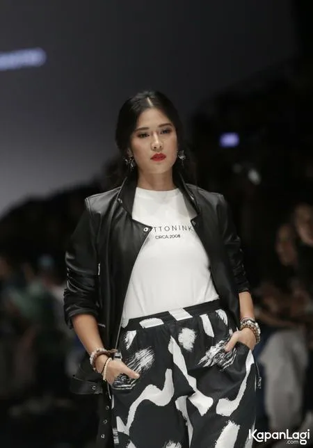 Foto Dian Sastrowardoyo