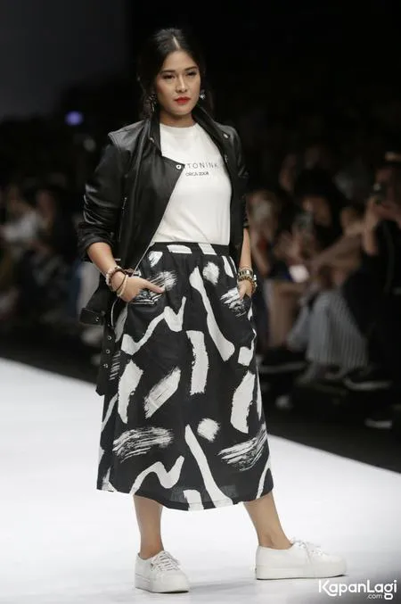 Foto Dian Sastrowardoyo