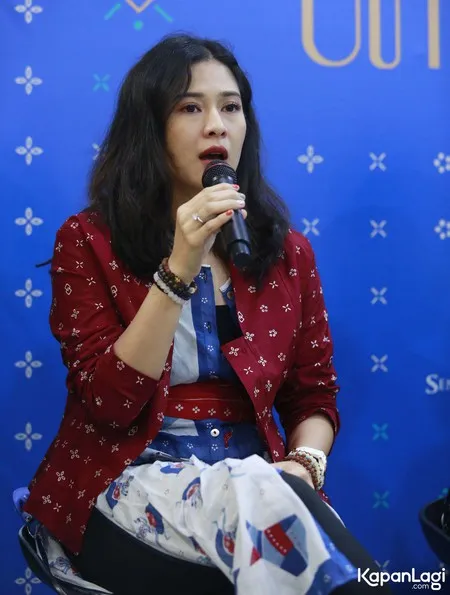 Foto Dian Sastrowardoyo