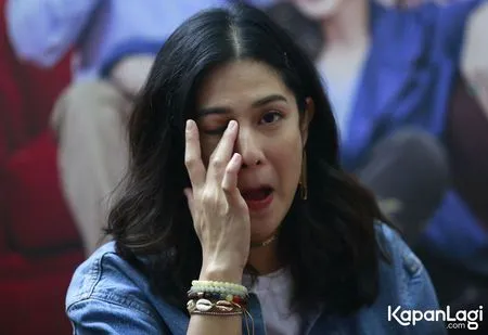 Foto Dian Sastrowardoyo