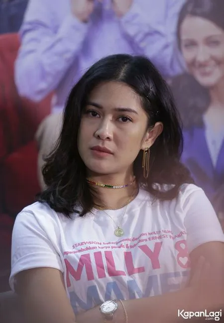 Foto Dian Sastrowardoyo