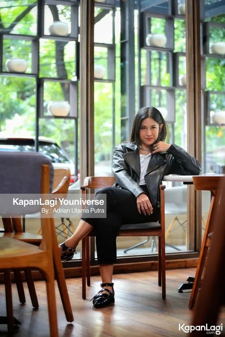 Foto Dian Sastrowardoyo