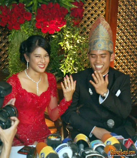 Foto Dian Sastrowardoyo