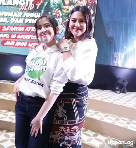 Foto Dian Sastrowardoyo