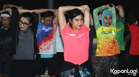 Foto Dian Sastrowardoyo