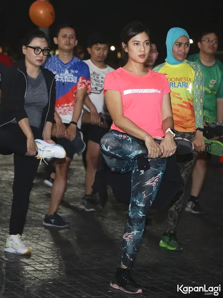 Foto Dian Sastrowardoyo