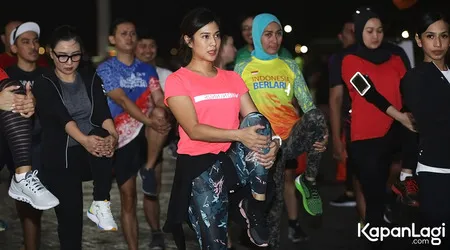 Foto Dian Sastrowardoyo