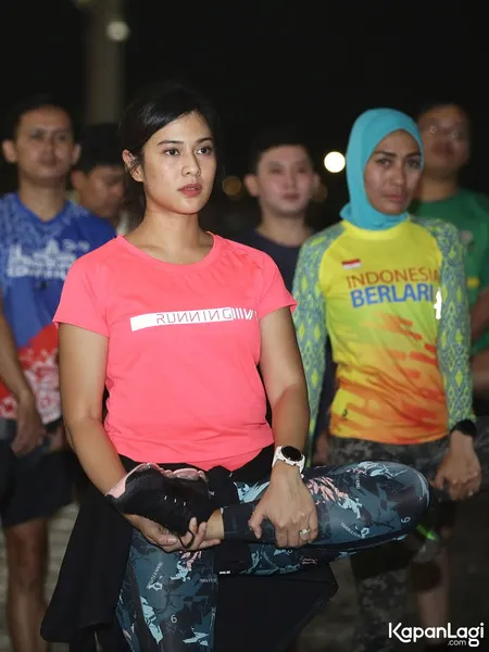 Foto Dian Sastrowardoyo