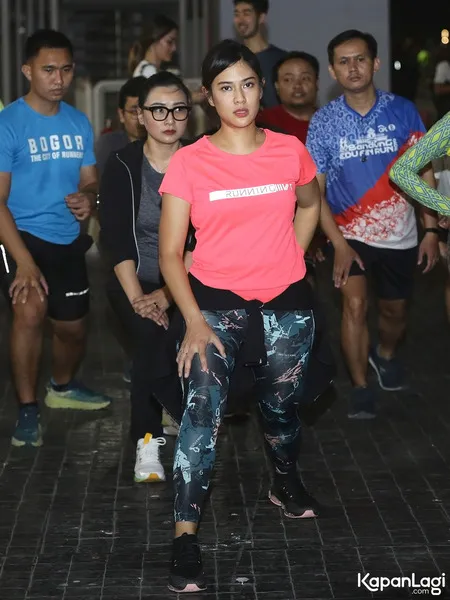 Foto Dian Sastrowardoyo